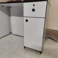 میز کامپیوتر و تحریر