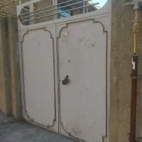 درب حیاط ماشین رو