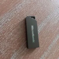 فلش ۳۲    ۳عدد   باهم ۲۲۰۰ تومان