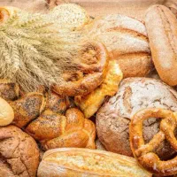 فروشنده آقا جوان