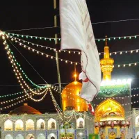 سفر به خورشید هشتم