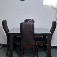 میز ناهار خوری ۴ نفره