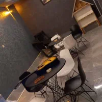 فروش ست ۴نفره مناسب فست فودی. کافه.و حتی منزل