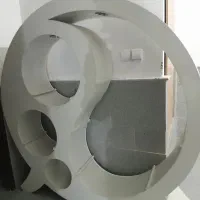میز تلویزیون شیشه ای