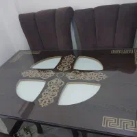 میز نهارخوری چهارنفره