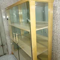 ویترین و کتابخانه چوبی خاص و شیک