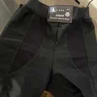 شرت و محافظ اسکیت