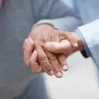 نیازمند پرستار سالمند تمام وقت