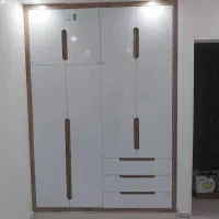 نیاز به یک استاد کار ماهر ویک شاگرد ام دی آف کار