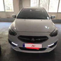 شاهین فروشی