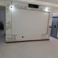 نقاشی و کاغذ دیواری