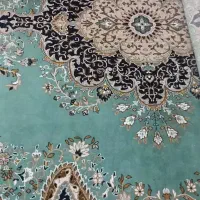 فرش ماشینی تمیز وعالی کم استفاده شده