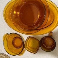 ظروف عسلی