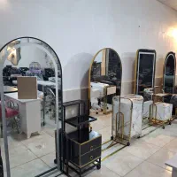 اینه پایه دار