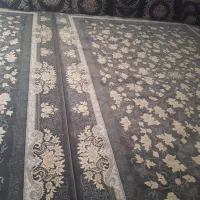 سه عدد قالی