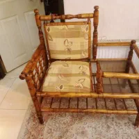 میز تلفن نشیمن‌ دار
