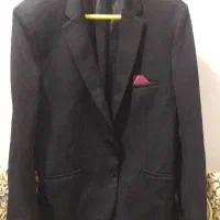 کت درحدنو یکبار پوشیده شده