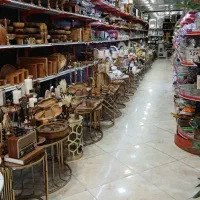 فروشندگی در دکوری فروشی صندوق داری داری
