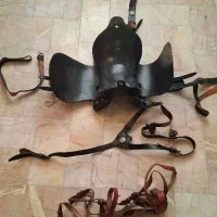 زین اسب و دهنه و کلگی و سینه بند دست کامل سوارکاری