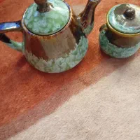 قوری و قندان  فقط 300