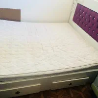 تخت دونفره  و تشک