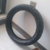 یک عدد لاستیک موتور.