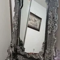 آینه و میز