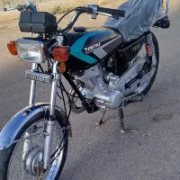 موتور سیکلت تک تاز