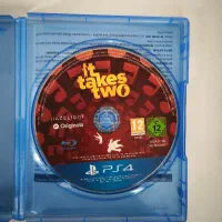 دیسکIt takes two مناسب PS4 PS5