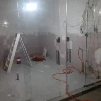 شیشه سکوریت مغازه و شیشه های ساختمانی