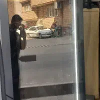 یخچال تک درب ویترینی در حد