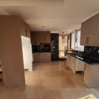 آپارتمان ۹۵متری/۲ خواب/فول/کلید نخورده/قاب میدان