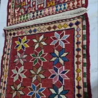 فرش. ورنی. دستباف. سنتی قدیمی خوش نقشه