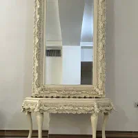 آینه و کنسول