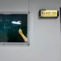 نیروی خدماتی و نظافت جهت کار در موسسه ی زبان