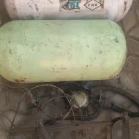 دو عدد کپسول گاز cng بزرگ با لیگلاتور و کل وسایل