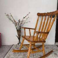 صندلی مادر بزرگ