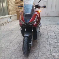 موتور Adv 150 1403 طرح خوش رنگ