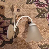 لامپ دیواری