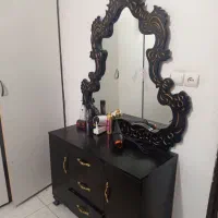 تخت دونفره با پاتختی وتشک رویال و آینه دراوردودکور