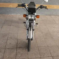 موتورسیکلت 200