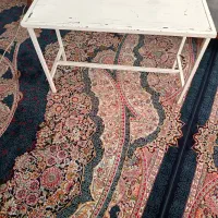 دوعدد نیمکت فلزی