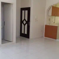 واحد ۵۵ متری با پارکینگ و انباری