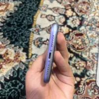ایفون ۱۱نرمال درحدنوکم کار