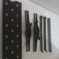 پایه اتصال تلویزیون به دیوار