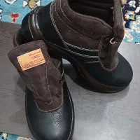 کفش آلپینا مشکی کاملا نو نو سایز ۴۴