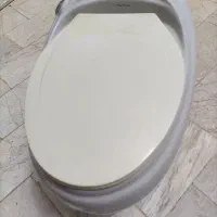 توالت فرنگی و روشویی
