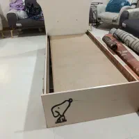 تخت نوجوان۹۰در ۱۸۰