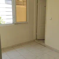 ۴۰ متری پارکینگ،آسانسور،انباری