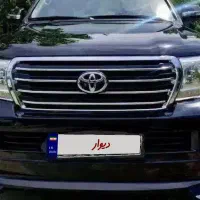 لندکروز ۲۰۱۳ مشکی در حدیک صفر